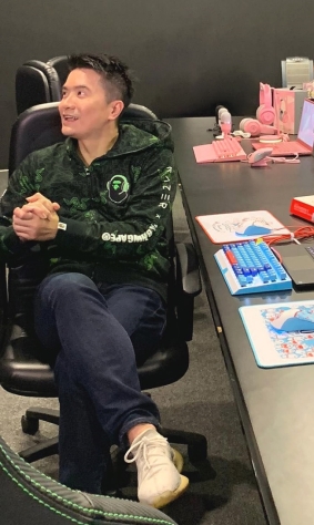 Razer X BAPE，Min与林俊杰泄密始末